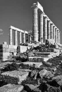 Temple of Poseidon6 b&w