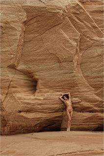Model: Antonina, location: sands, feedback: vk.com/artofnoizz