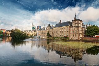 Королевский замок Бинненхоф (Гаага)