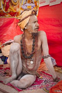 На празднике можно встретить самых невероятных персонажей.