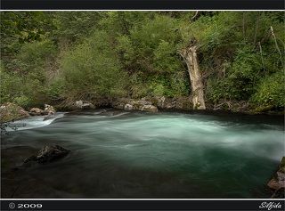 Стремительный поток.