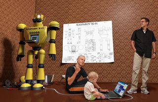 Робот-шахматист KASPAROV (модель M-01), слабо сыграть