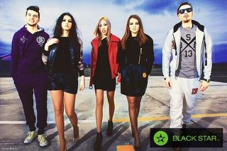 LOOKBOOK FOR BLACK STAR