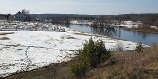 02 Здесь река уже почти освободилась ото льда