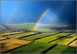 Радуга над полем