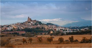 Каталония. На пути из Арагона в Андорру. Местность, заселенная мусульманами.  Нищета, разруха, озлобленные взгляды на улицах. Совсем недалеко от излюбленных туристами мест.