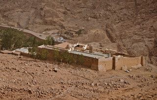 А чуть поближе - вот такой вид.