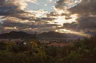 Сквозь облака