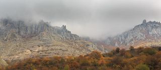 У меня создалось ложное впечатление о размере гор из-за этих облачков.