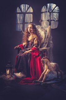 фото с нашего совместного мастер-класса с Надеждой Шибиной на Фотослете 2013

Модель Алита Андришевская http://vk.com/andrishevskaya

Визажист Лилия Лобанова http://vk.com/jk18in

Образ и декорации Надежда Шибина http://vk.com/nadima

Ассистенты - Вадим, Денис, Андрей, Паша

фото без фотошопа