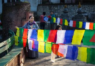 Буддийские молитвенные флаги, неотъемлемая часть культуры Непала