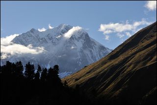 Предгорья Манаслу