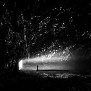 Gateway

Outside there\'s an escape for a broken heart...