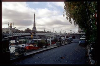 Просто набережная, ближе к вечеру.