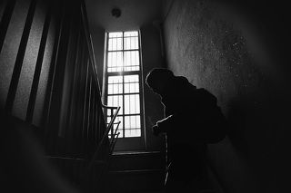 Doubt

When it\'s too hard to choose between staying and leaving...