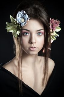 PHOTO: Stas Mokko
MUA: Diana Tarakanova
MODEL: Kristina Konovalova
PROPS: Stas Mokko