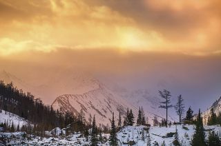 Перешеек между Нижним и Средним Мультинским озером.