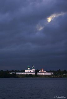 В последних лучах солнца