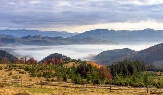 Внизу Дземброня.
