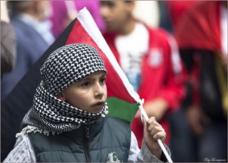 Дети тоже были участниками митинга.