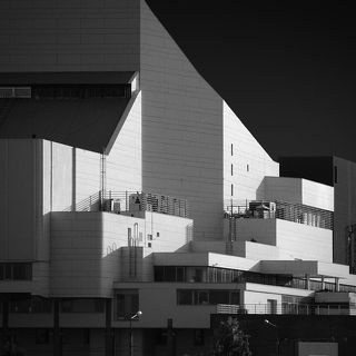 Фрагмент фасада БКЗ (Большего Концертного Зала)