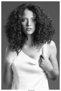 модель - Анна Привезенцева