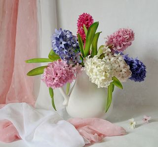 Нежный аромат весны