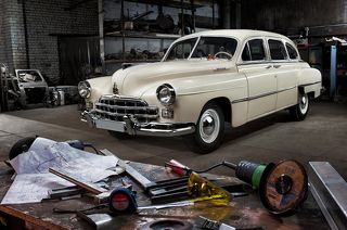 2. ЗИМ (ГАЗ-М-12)