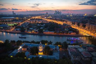 Световые артерии города.