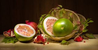 С гранатом и свити