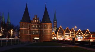 Городские ворота. Постройка 1476г.