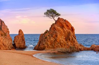 Днем, незадолго до заката