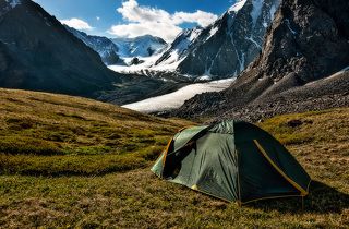 Стоянка с видом на ледник