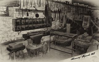 Кузнечные молоты.