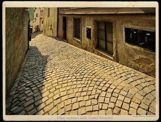 Улочка ведущая вниз