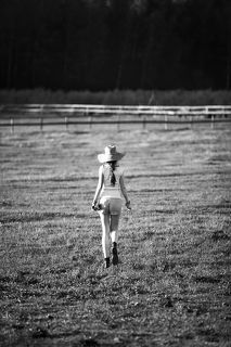 Model - Tatiana Skorobogatova 
Designer - Vera Kulshitskaya 
Location - Morevgrad