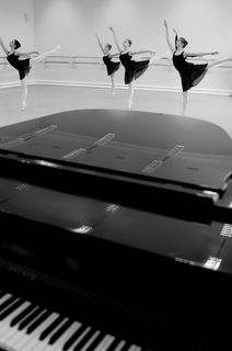 ballet,b/w