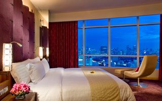 Фото, скачанное с интернета,  для фотомонтажа.