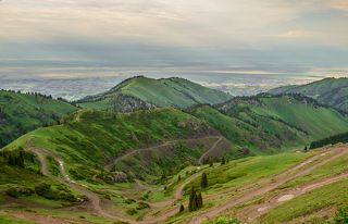 Вид с перевала Кетмень