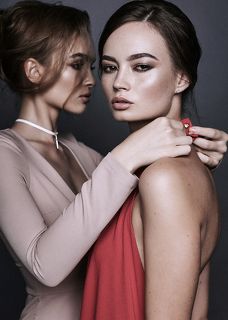 Photo: Roman Labasta
Mua: Olga Romanova
Hair stylist: Ksenia Varankina
Clothing: Fashionista
Model: Maria Bulkina, Alexandra Yanova