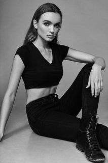 Photo: Roman Labasta
Mua: Olga Romanova
Model : Maria Bulkina