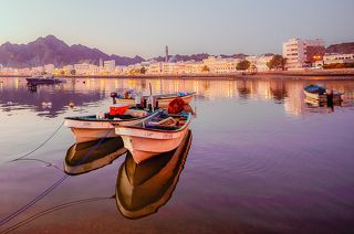 boats of muttrah jetty
