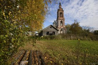 Первые дни октября совпали в выходными и подарили вот такой вот тёплый денек в разгар Золотой осени