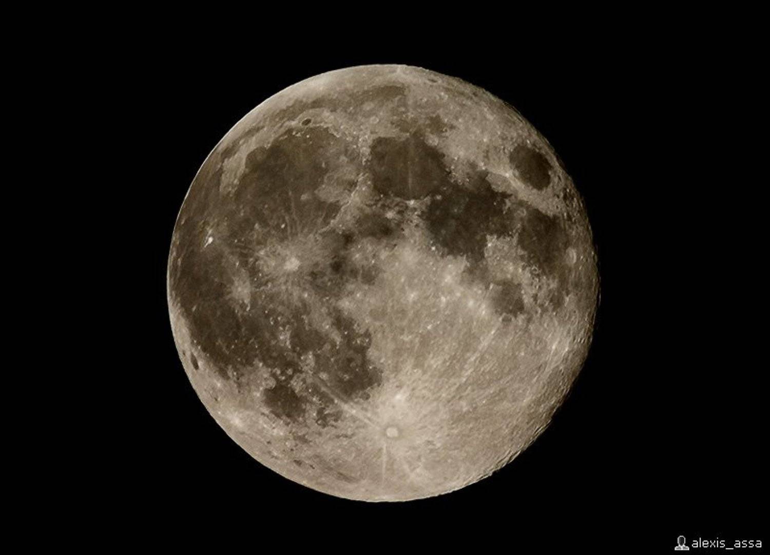 Луна - full. Автор: Alexis Assa луна, полнолуние, ночь, Alexis Assa
