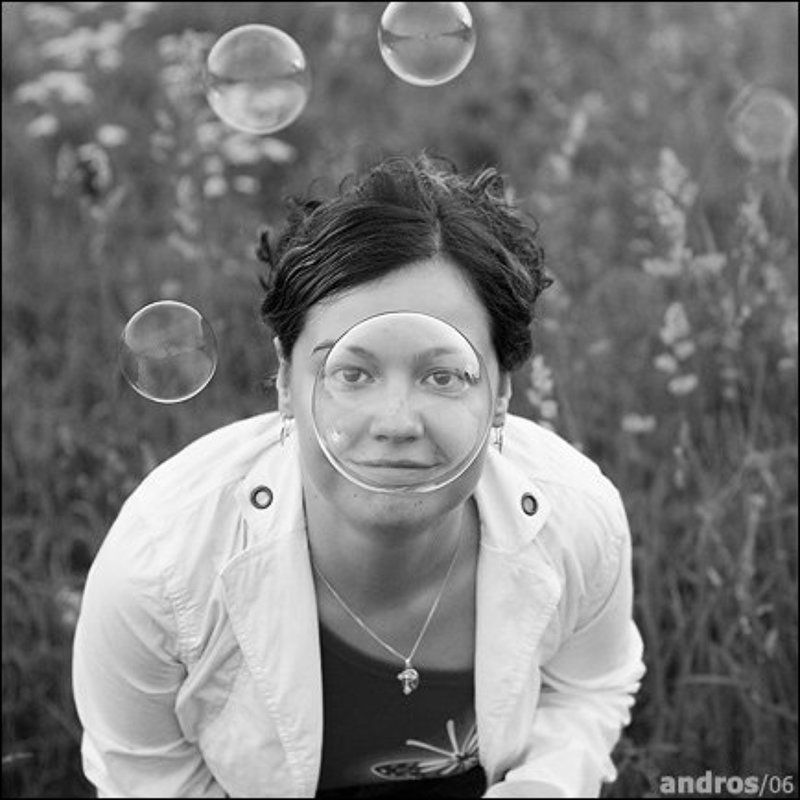 мыльные, пузыри От зари до зари я пускал пузыриphoto preview