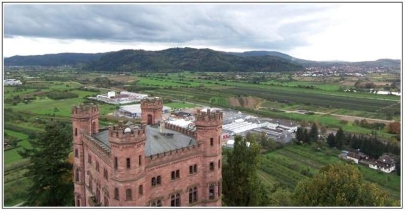 архитектура Ortenbergphoto preview