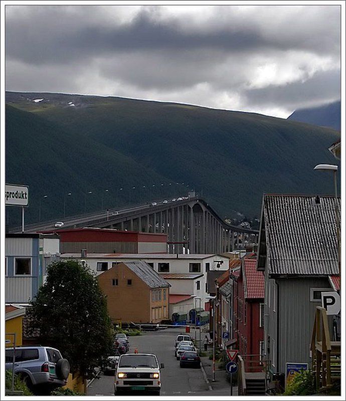 Норвегия, Тромсе, город, улица. Тромсевские улочкиphoto preview