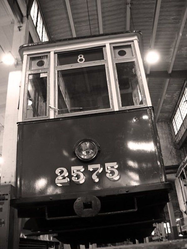 Трамвай, Берлиоз, Булгаков, ракурс Последний ракурс Берлиоза (Почти по Булгакову)photo preview