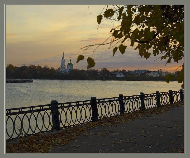 Набережнаяphoto preview