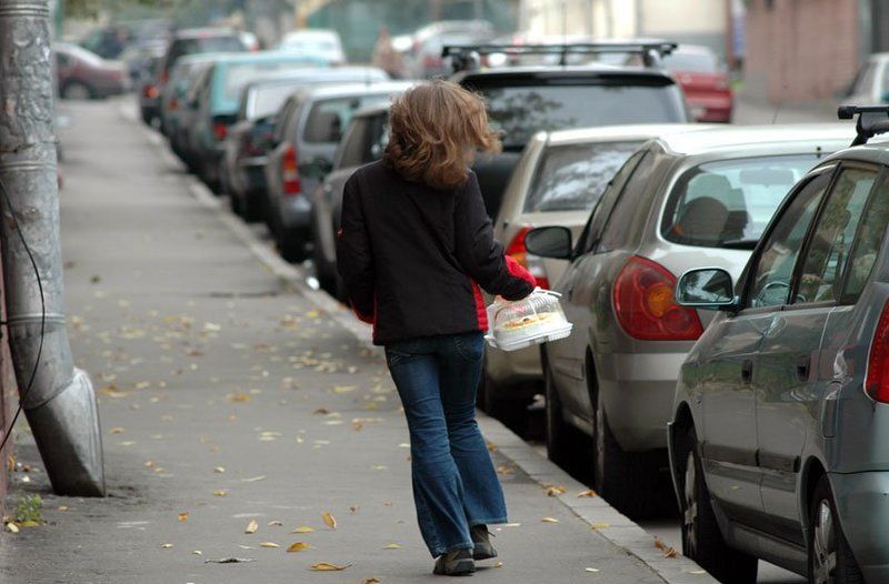 девочка, торт, радость, Москва, переулок, арбатский Тортикphoto preview